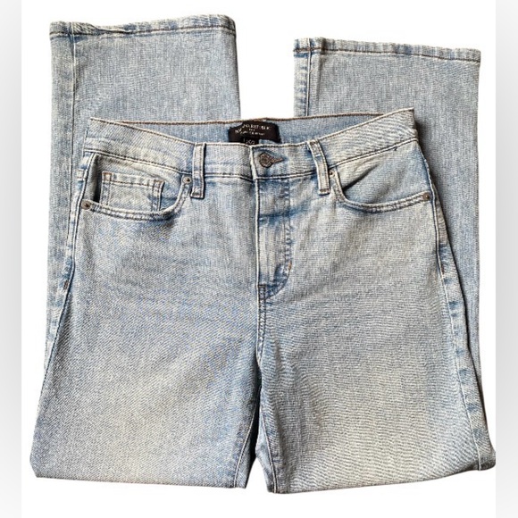 Banana Republic Light Wash Cropped Bootcut Jeans Size 26 - Picture 11 of 11